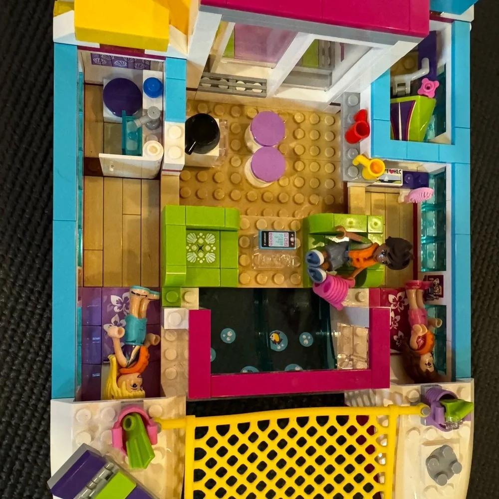 Lego Friends 41317 Sunshine Catamaran - Picture 6 of 7